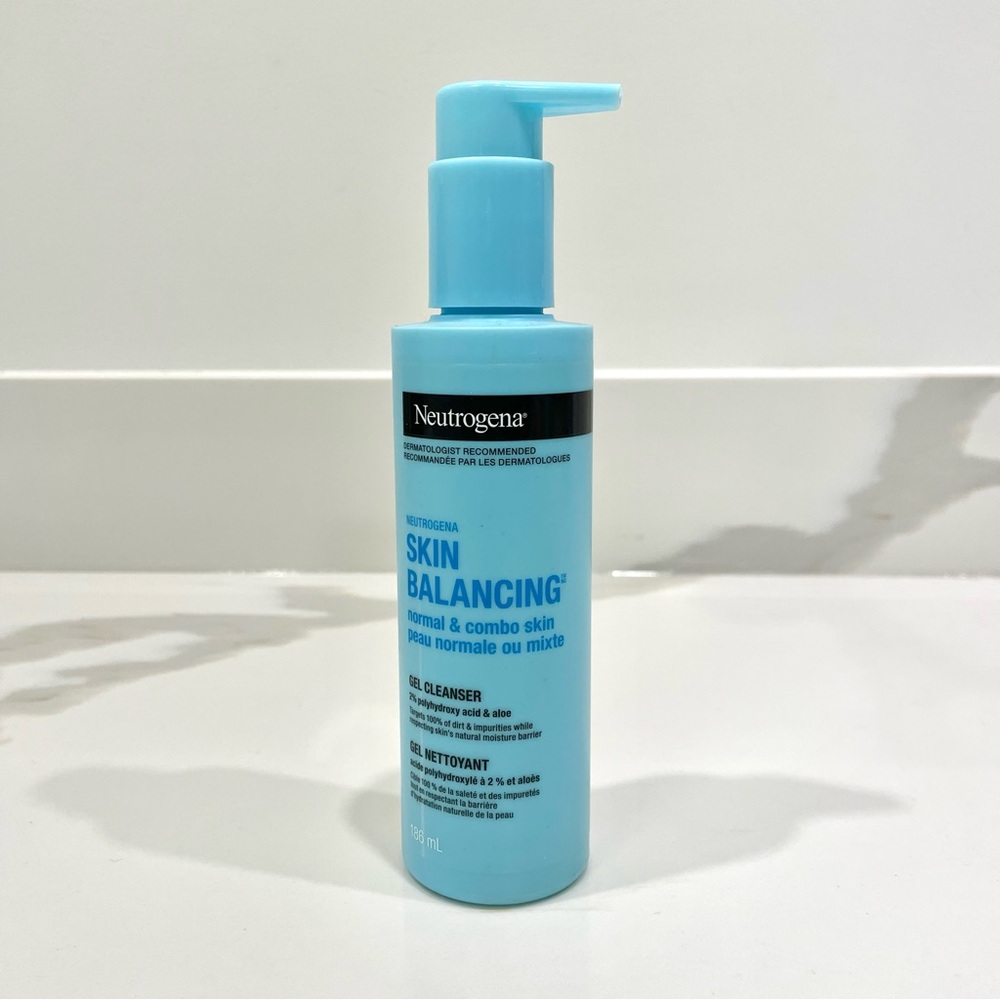 🟠5/$25 NEW Neutrogena Skin Balancing Normal & Combo Skin Gel Face Cleanser